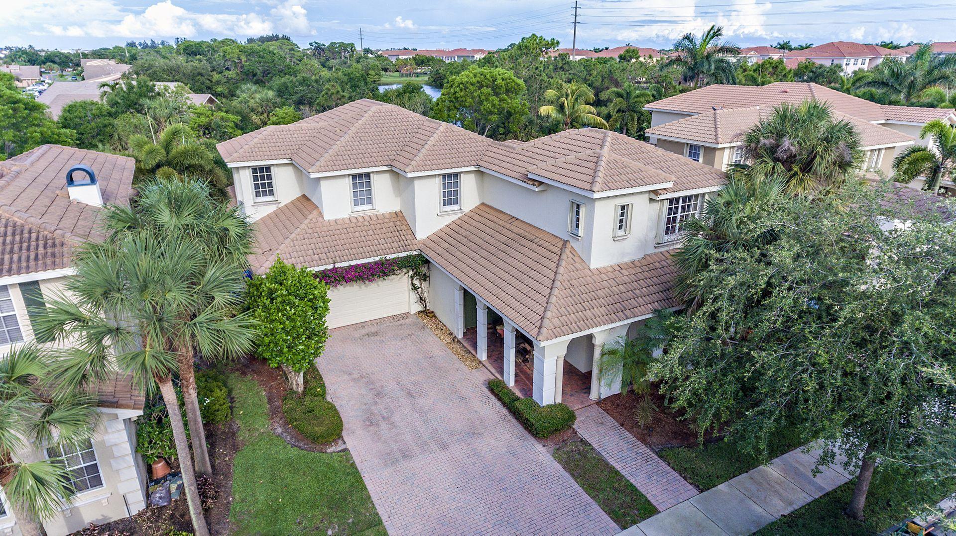 122 Via Castilla Jupiter, FL 33458 - Photo 30 of 40 Aerial View