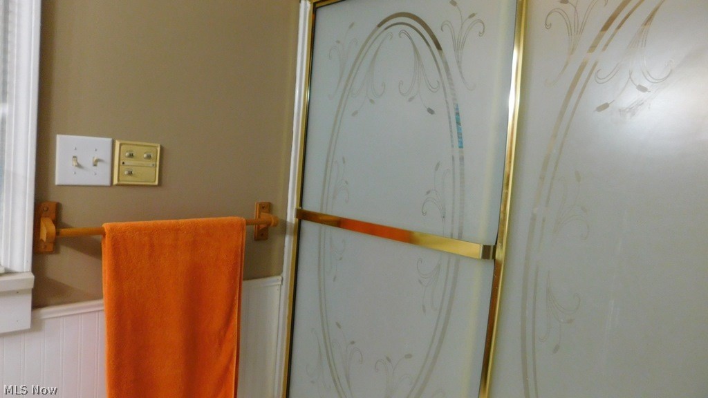 24908 Kennedy Ridge Road North Olmsted, OH 44070 - Photo 17 of 23 Gallery Image 17