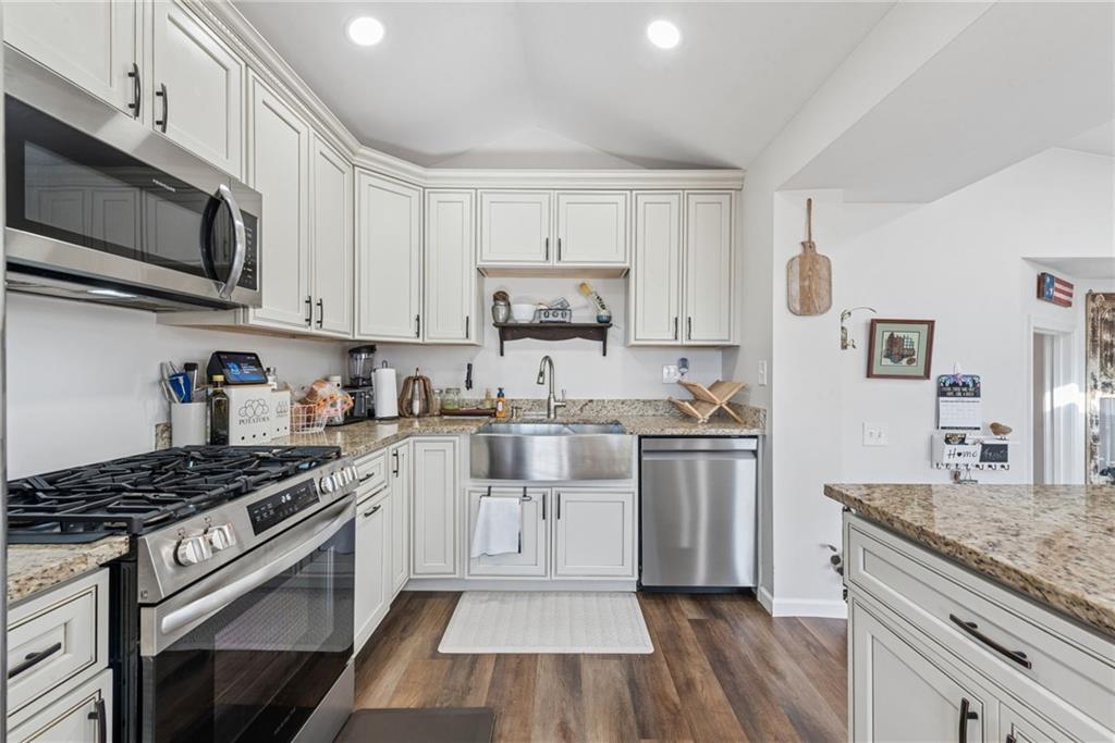 26 Ridge Drive Cheswick, PA 15024 - Photo 6 of 31 Gallery Image 6
