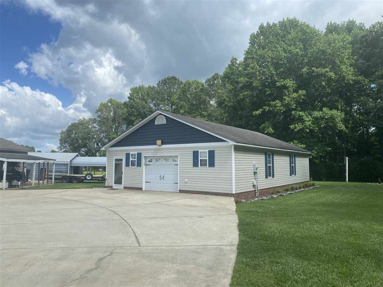 574 Hatcher Road Selma, NC 27576 - Photo 10 of 14 Photo 10