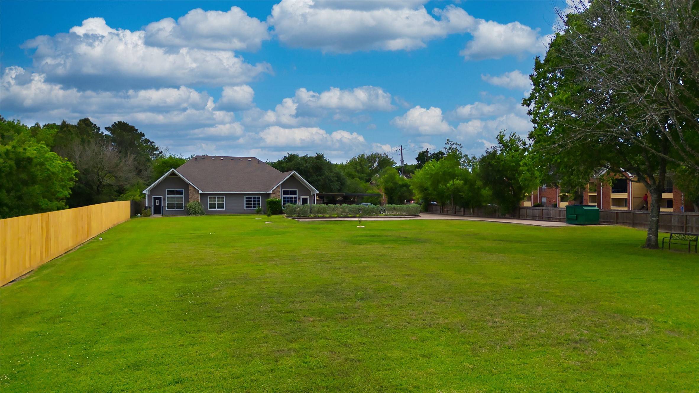 770 Hunt Road, Unit 314 Baytown, TX 77521 - Photo 25 of 26 a view of a house with a big yard