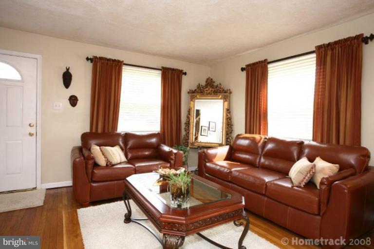 5714 Van Dyke Road Baltimore, MD 21206 - Photo 5 of 16 Living Room #2