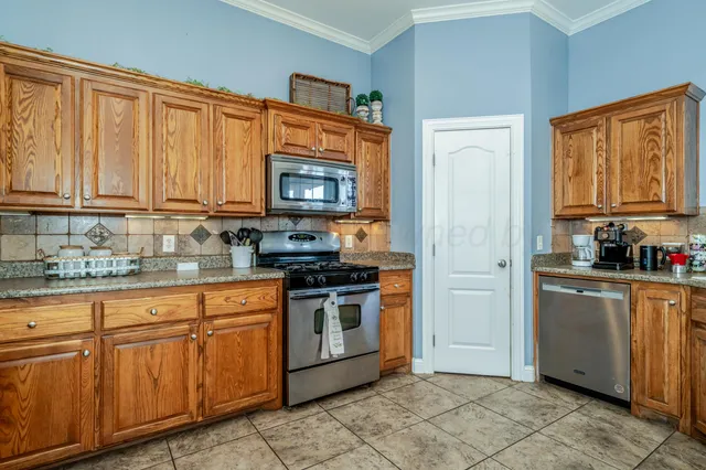 $320,000 | 7703 El Paso Drive, Amarillo, TX 79118