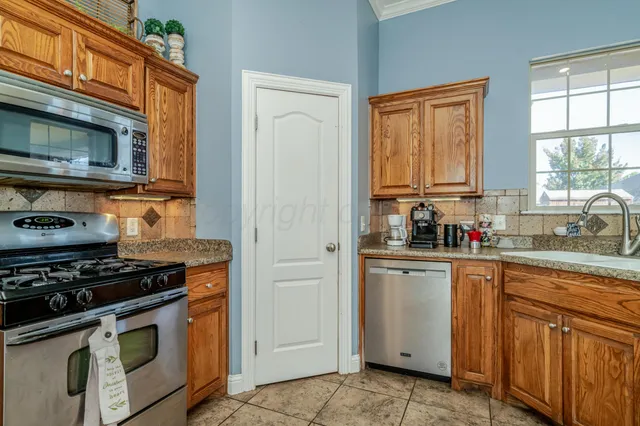 $320,000 | 7703 El Paso Drive, Amarillo, TX 79118