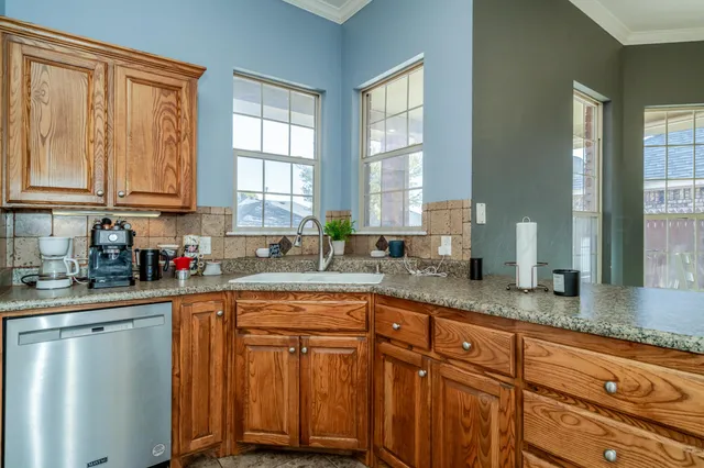 $320,000 | 7703 El Paso Drive, Amarillo, TX 79118