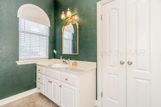 $320,000 | 7703 El Paso Drive, Amarillo, TX 79118