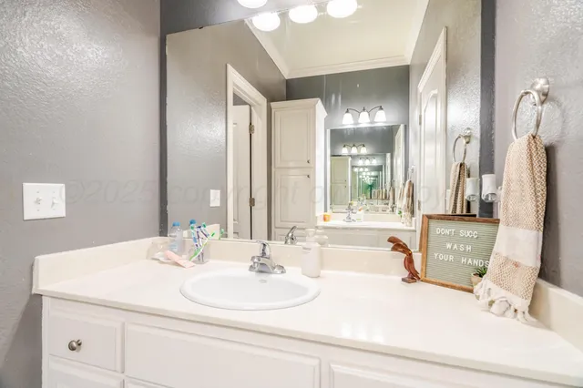 $320,000 | 7703 El Paso Drive, Amarillo, TX 79118