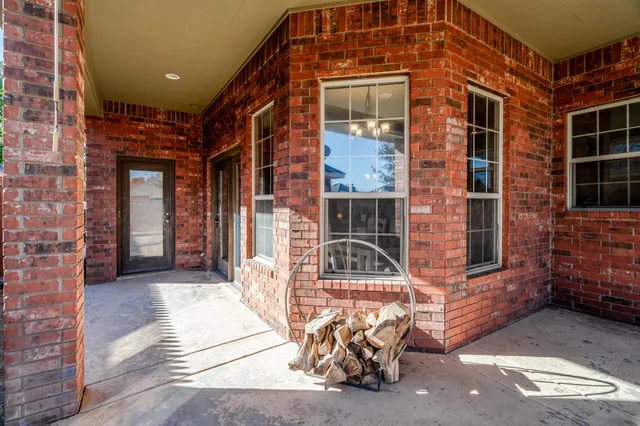 $320,000 | 7703 El Paso Drive, Amarillo, TX 79118