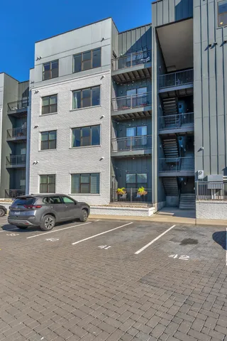 $414,500 | 1677 54th Avenue North, Unit 126, Nashville, TN 37209