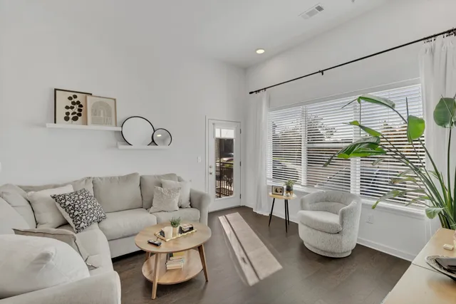 $414,500 | 1677 54th Avenue North, Unit 126, Nashville, TN 37209