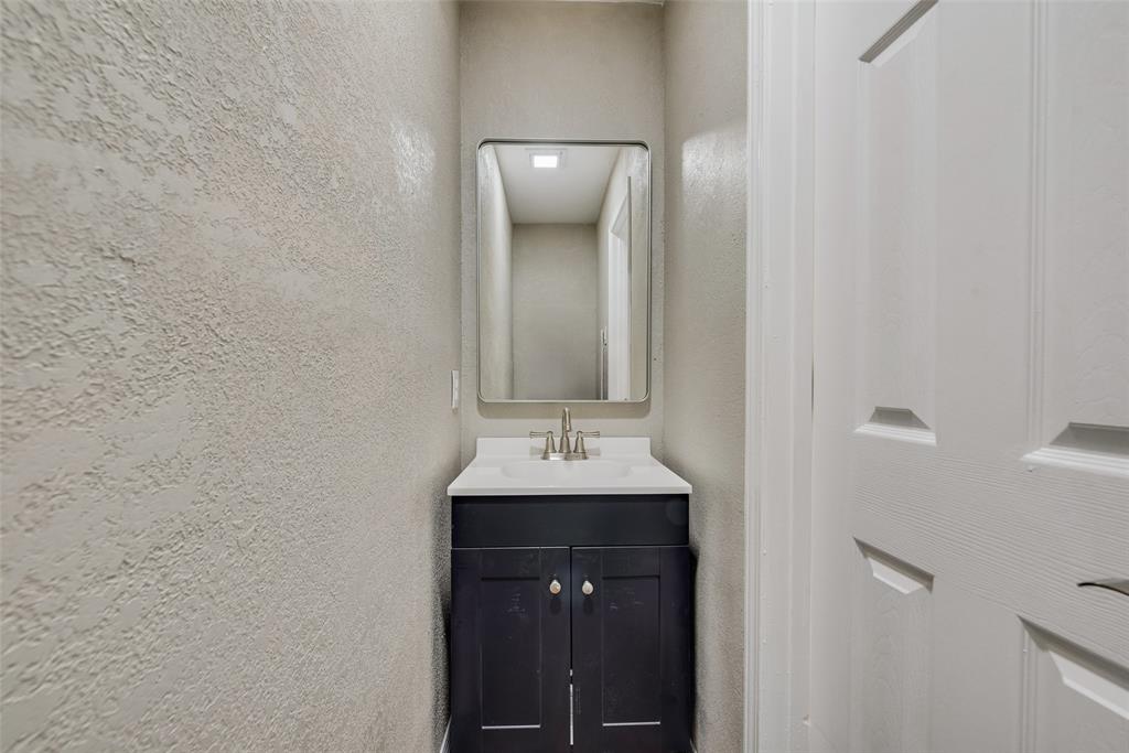 206 East Maple Street Keene, TX 76059 - Photo 17 of 22