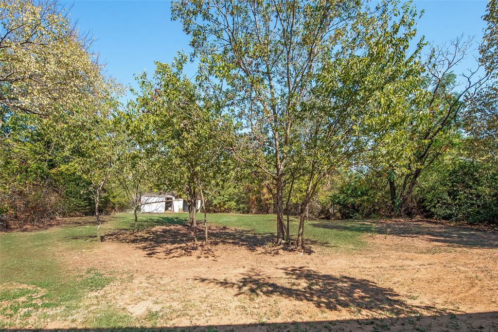 206 East Maple Street Keene, TX 76059 - Photo 18 of 22