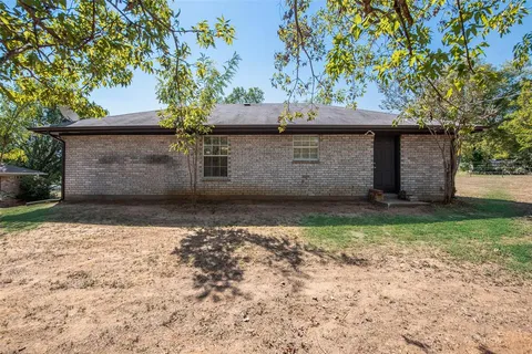 $225,000 | 206 East Maple Street, Keene, TX 76059