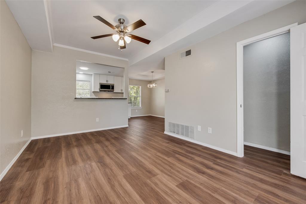 206 East Maple Street Keene, TX 76059 - Photo 8 of 22