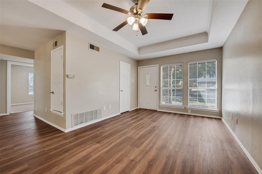 206 East Maple Street Keene, TX 76059 - Photo 9 of 22