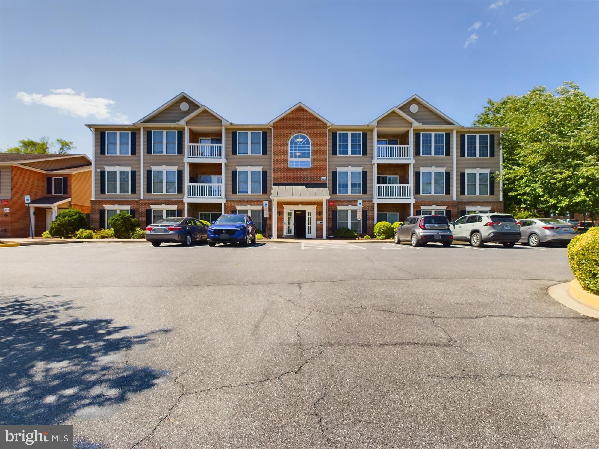 302 Baughmans Lane, Unit M Frederick, MD 21702 - Photo 1 of 39