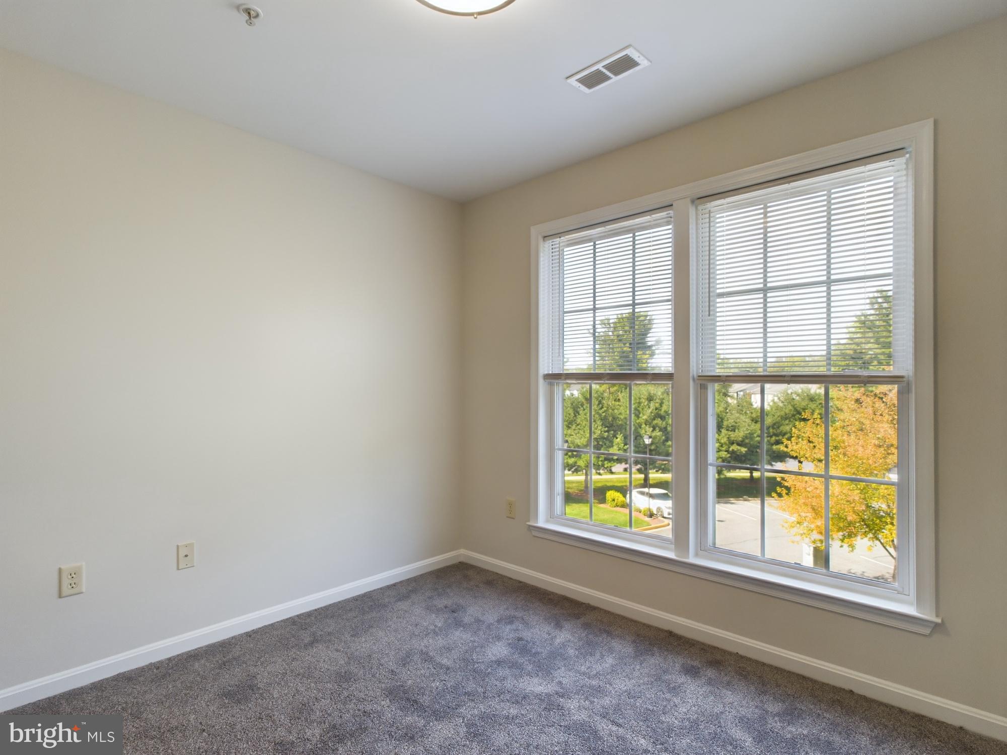 302 Baughmans Lane, Unit M Frederick, MD 21702 - Photo 22 of 39