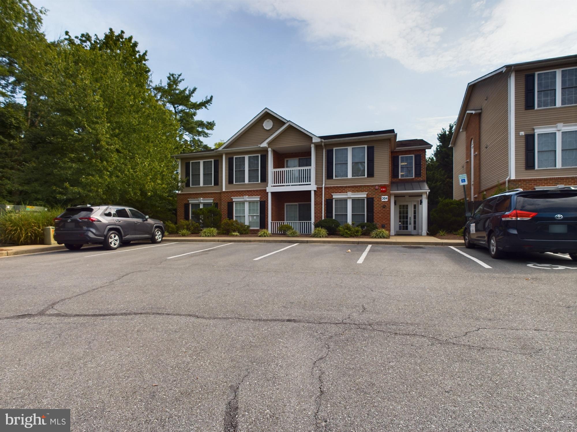 302 Baughmans Lane, Unit M Frederick, MD 21702 - Photo 35 of 39