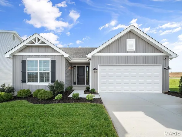 $346,084 | 3831 Sonora Stone Drive, Florissant, MO 63031