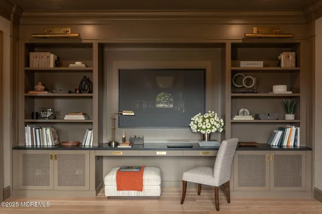 $2,399,000 | 2 Cranbury Brook Drive, Millstone Township, NJ 08535