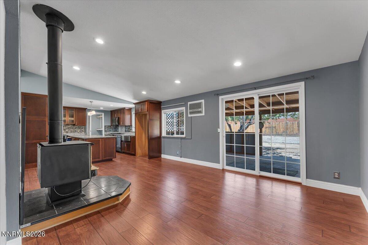 17235 Waxwing Street Reno, NV 89508 - Photo 17 of 49 19-17235 Waxwing St Reno NV 89508 (19 of