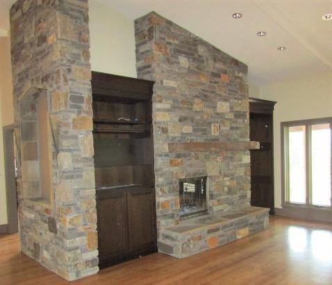 7140 Rapp Lane Talent, OR 97540 - Photo 11 of 25 Fireplace in Living room