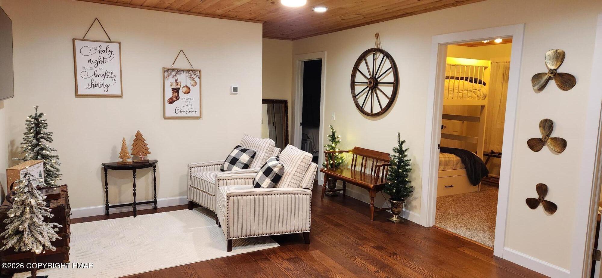 111 Split Rock Road Lake Harmony, PA 18624 - Photo 20 of 37 20251222_191949