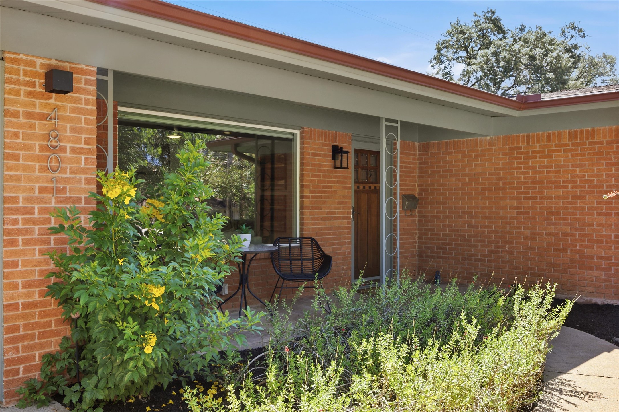 4801 Roundup Trail Austin, TX 78745 - Photo 4 of 40