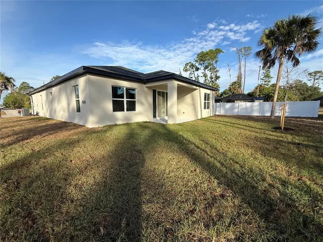 $2,100 | 4298 North Salford Boulevard, North Port, FL 34286
