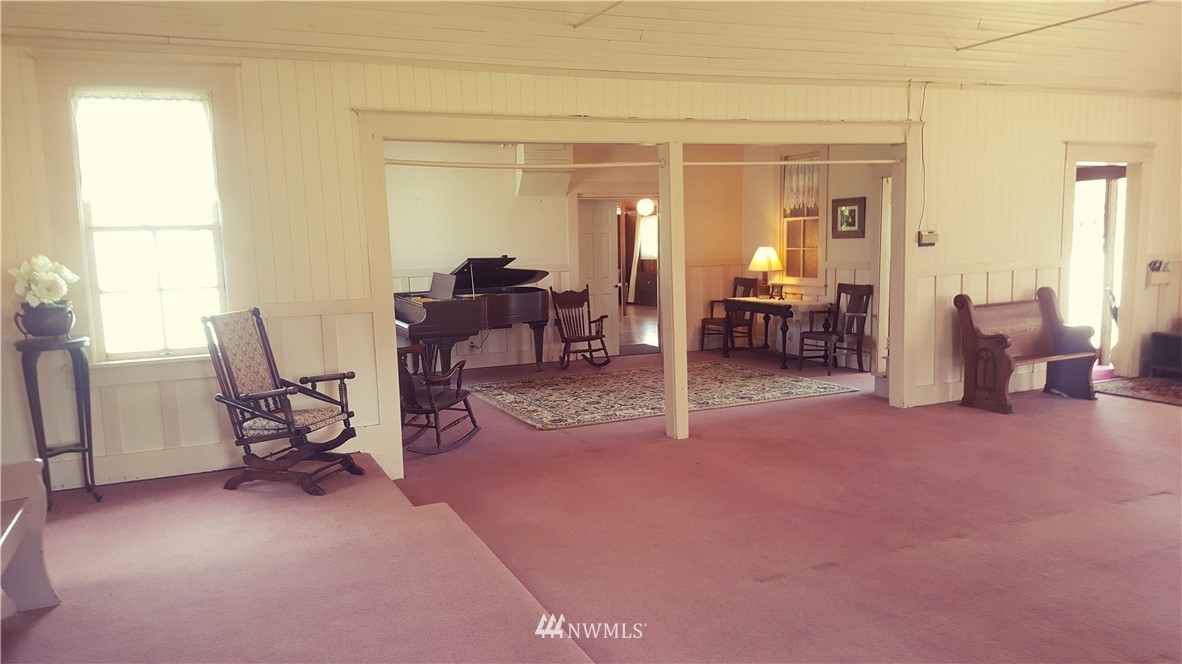 3685 Legg Road Bow, WA 98232 - Photo 3 of 10 Gallery Image 3