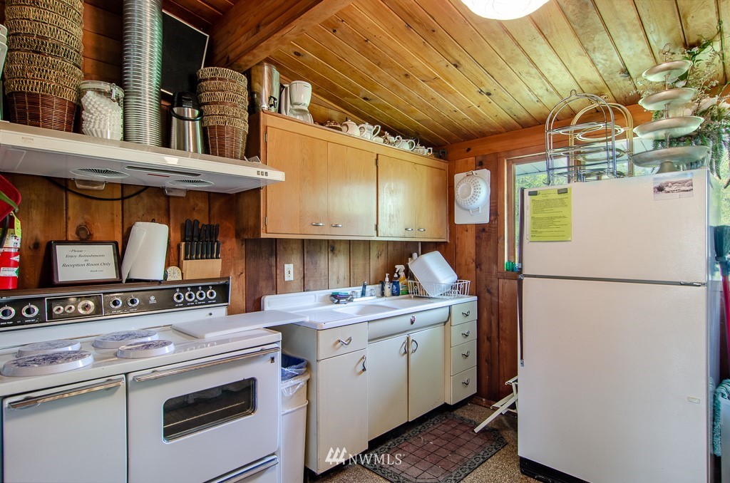 3685 Legg Road Bow, WA 98232 - Photo 7 of 10 Gallery Image 7