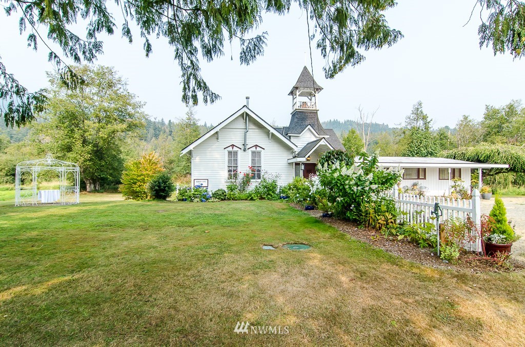 3685 Legg Road Bow, WA 98232 - Photo 8 of 10 Gallery Image 8