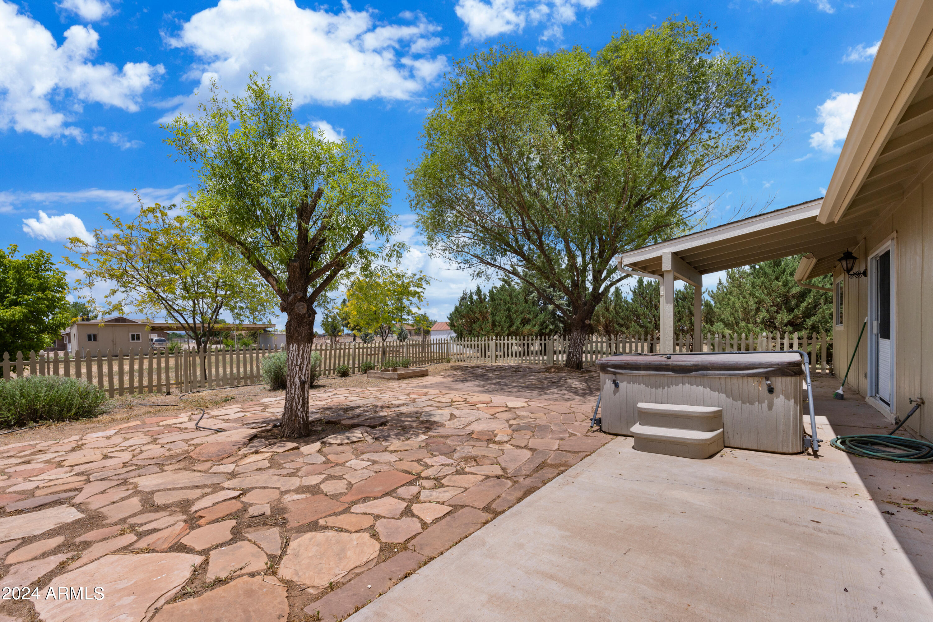 24600 Prairie Way Paulden, AZ 86334 - Photo 15 of 23 15-Backyard