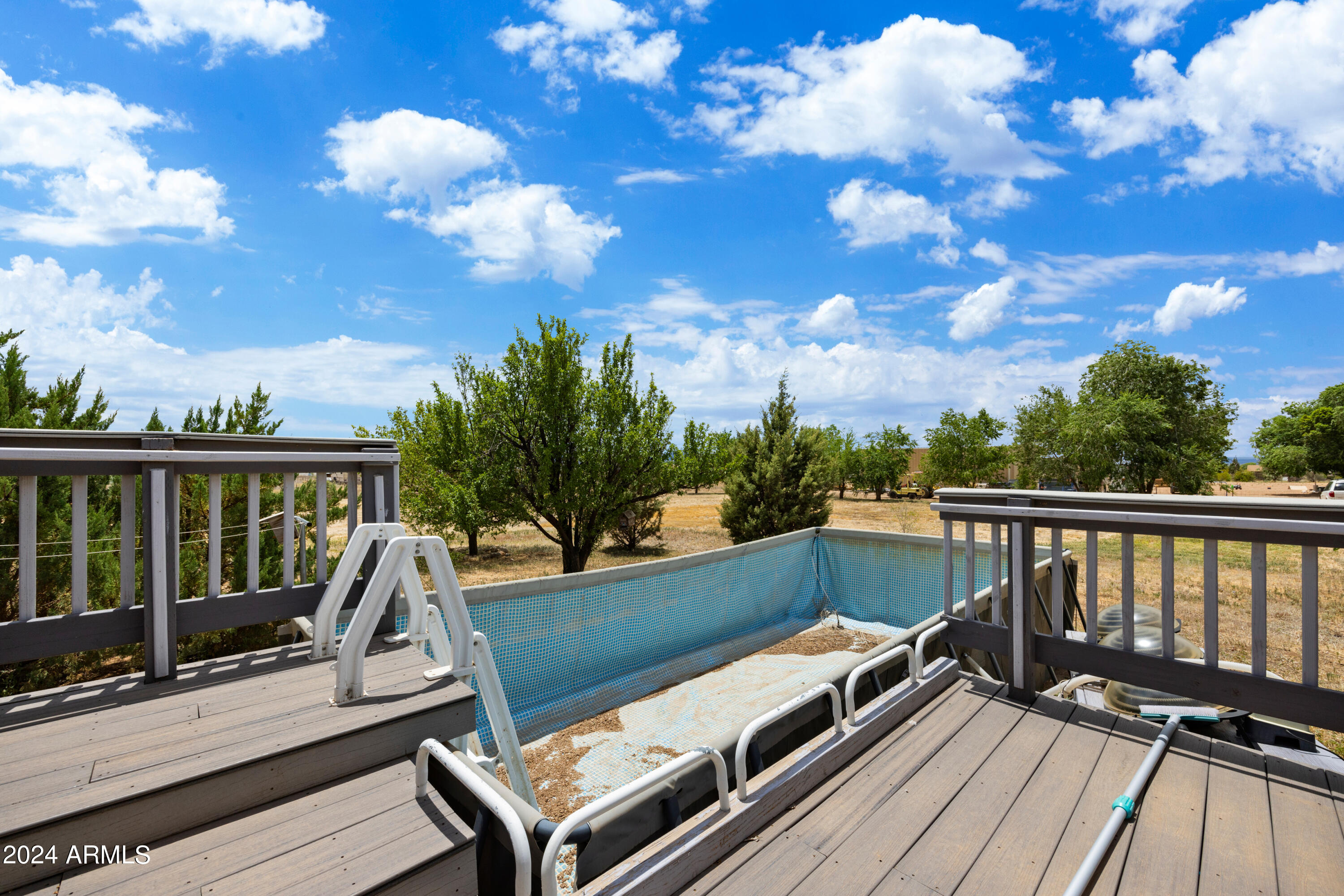 24600 Prairie Way Paulden, AZ 86334 - Photo 17 of 23 17-Pool