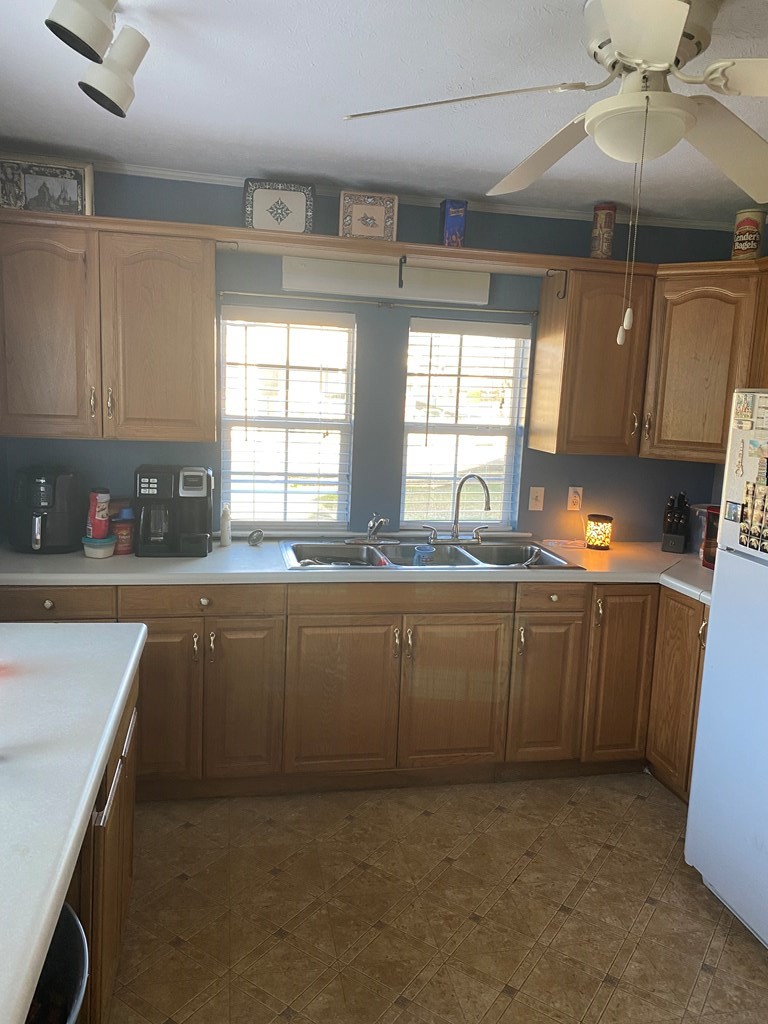 356 Lavender Street Spring City, TN 37381 - Photo 13 of 14 Gallery Image 13
