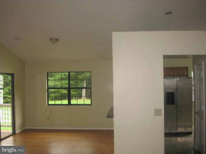 261 Quarry Road Stafford, VA 22554 - Photo 11 of 22 Dining Area