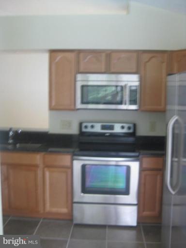 261 Quarry Road Stafford, VA 22554 - Photo 10 of 22 Kitchen