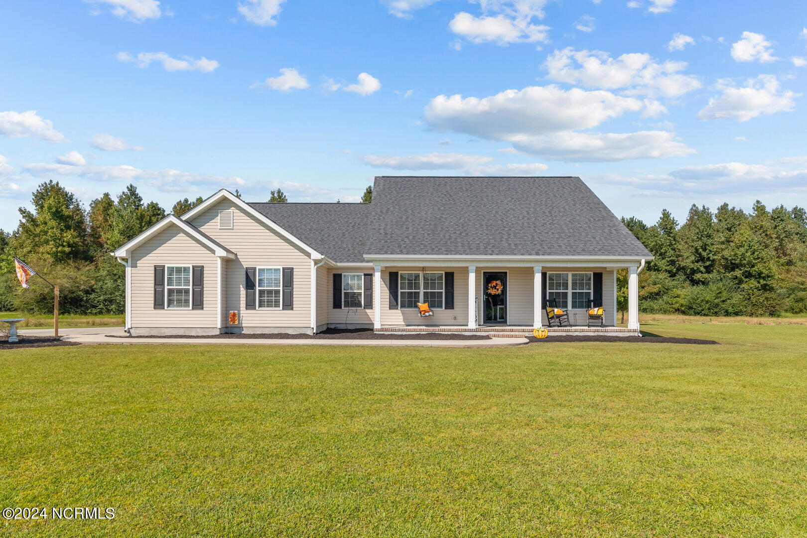 279 Quinn Store Road Beulaville, NC 28518 - Photo 1 of 54 1