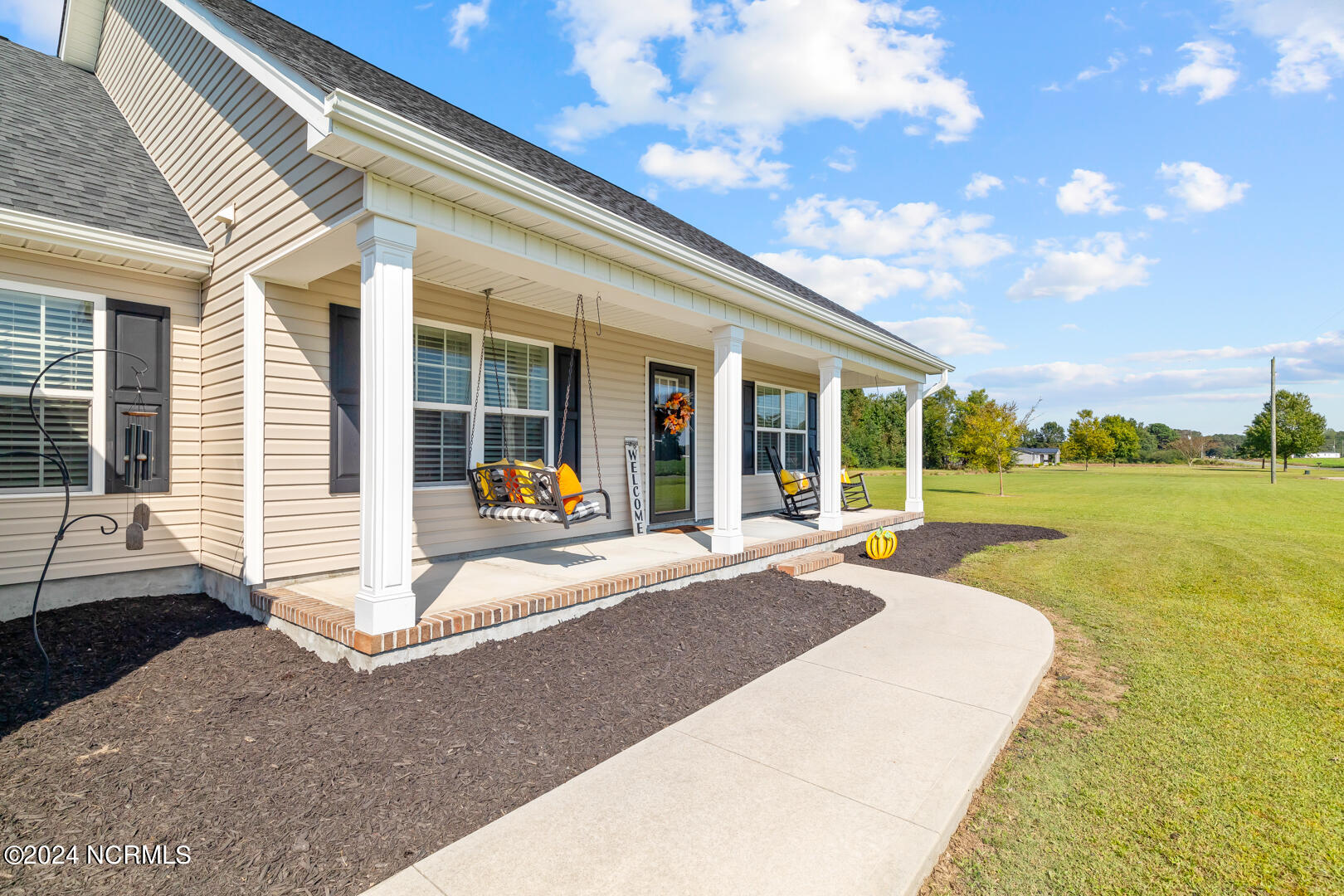 279 Quinn Store Road Beulaville, NC 28518 - Photo 6 of 54 6