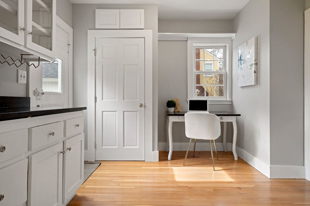 22 Ardmore Road Newton, MA 02465 - Photo 8 of 18 a view of a kitchen with table and chair