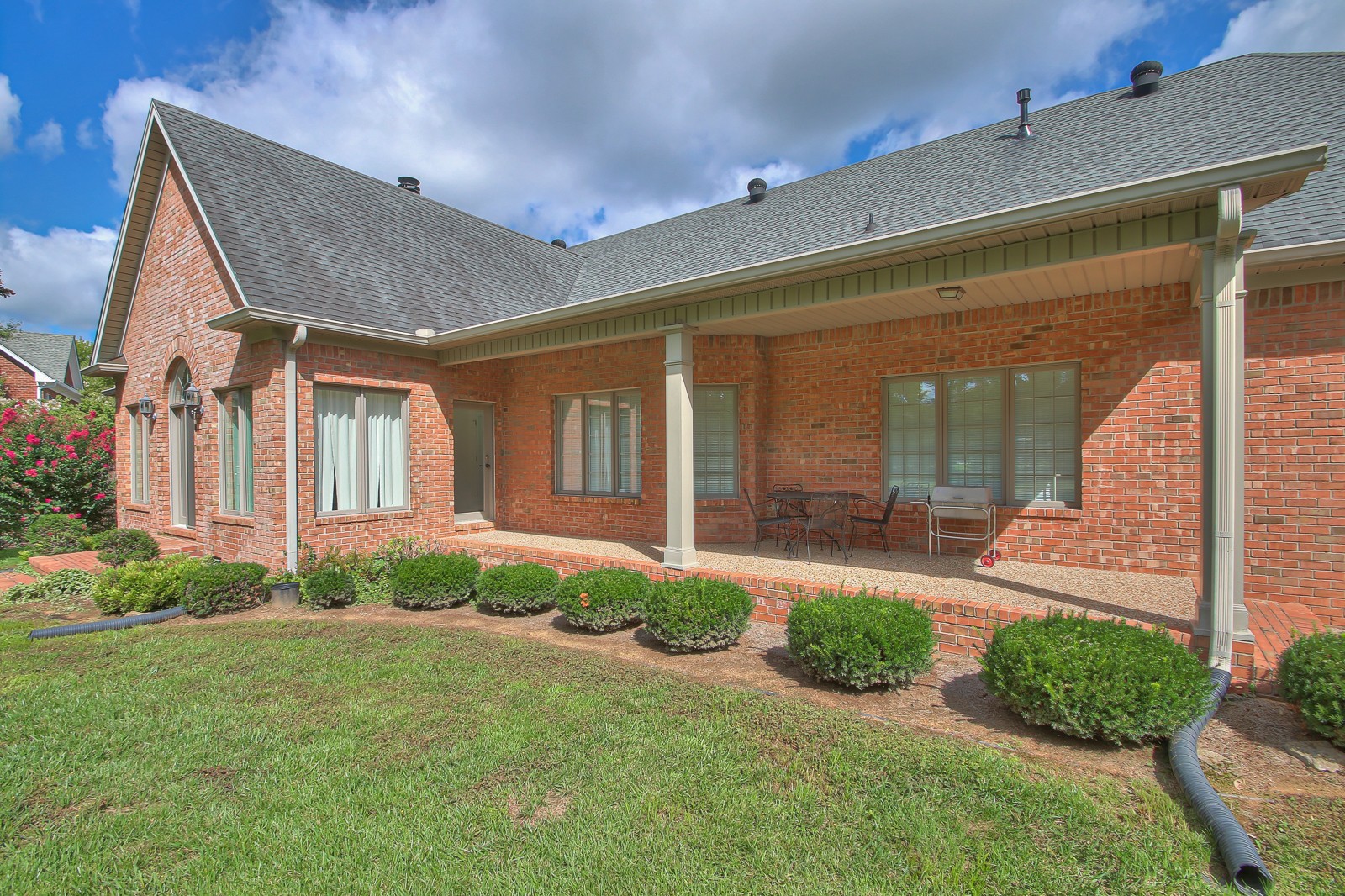 521 Robards Circle Old Hickory, TN 37138 - Photo 13 of 50 a front view of a house with garden