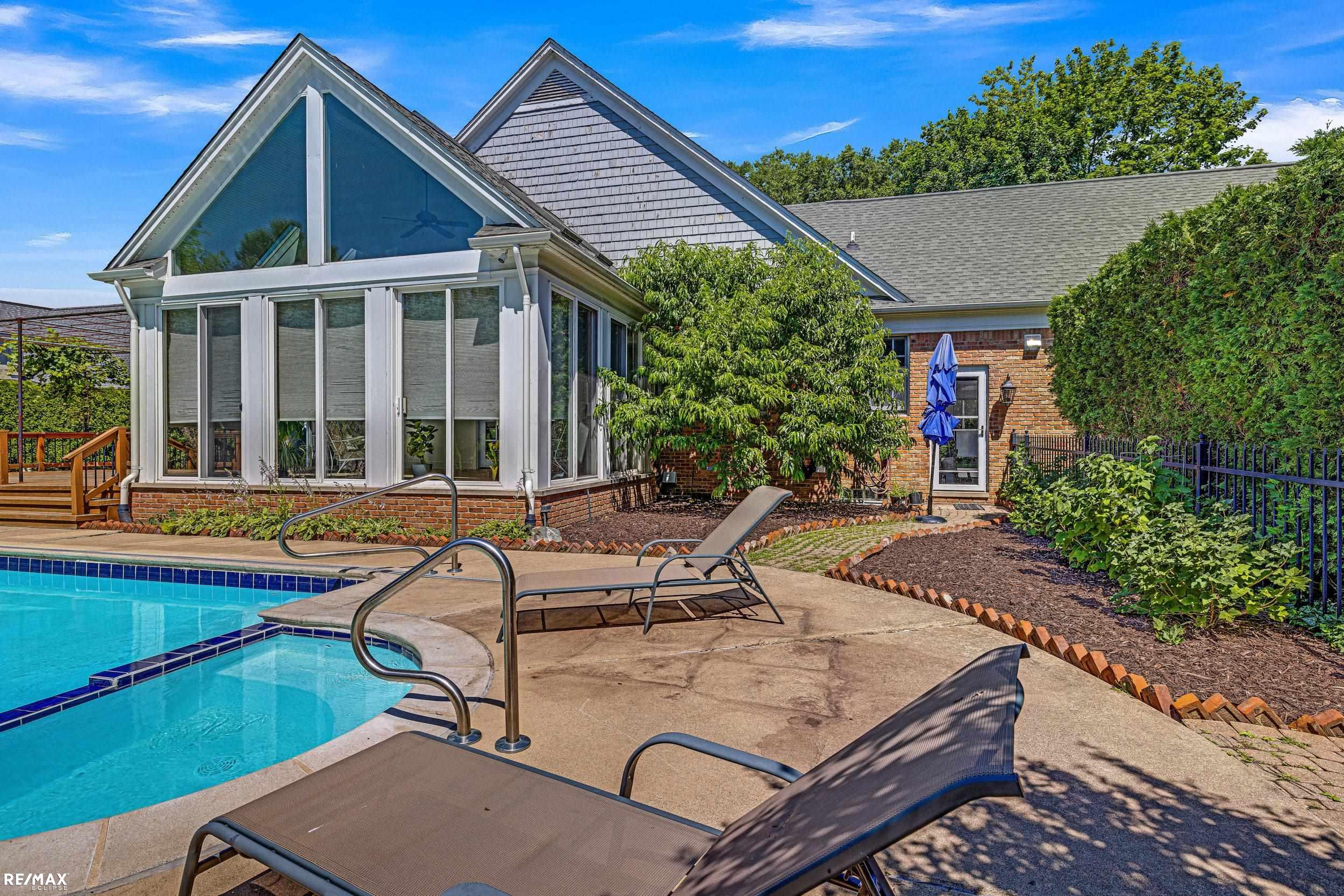 895 Bishop Road Grosse Pointe Park, MI 48230 - Photo 47 of 57