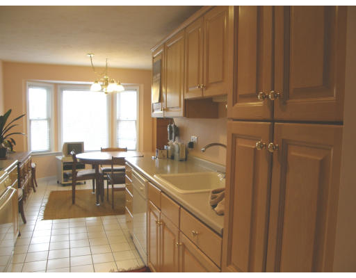 61 Maple Street, Unit D Canton, MA 02021 - Photo 2 of 6 Gallery Image 2