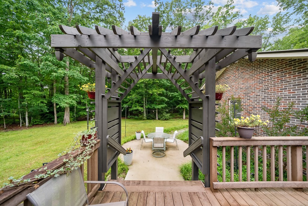 1320 Laurel Way Monterey, TN 38574 - Photo 36 of 67