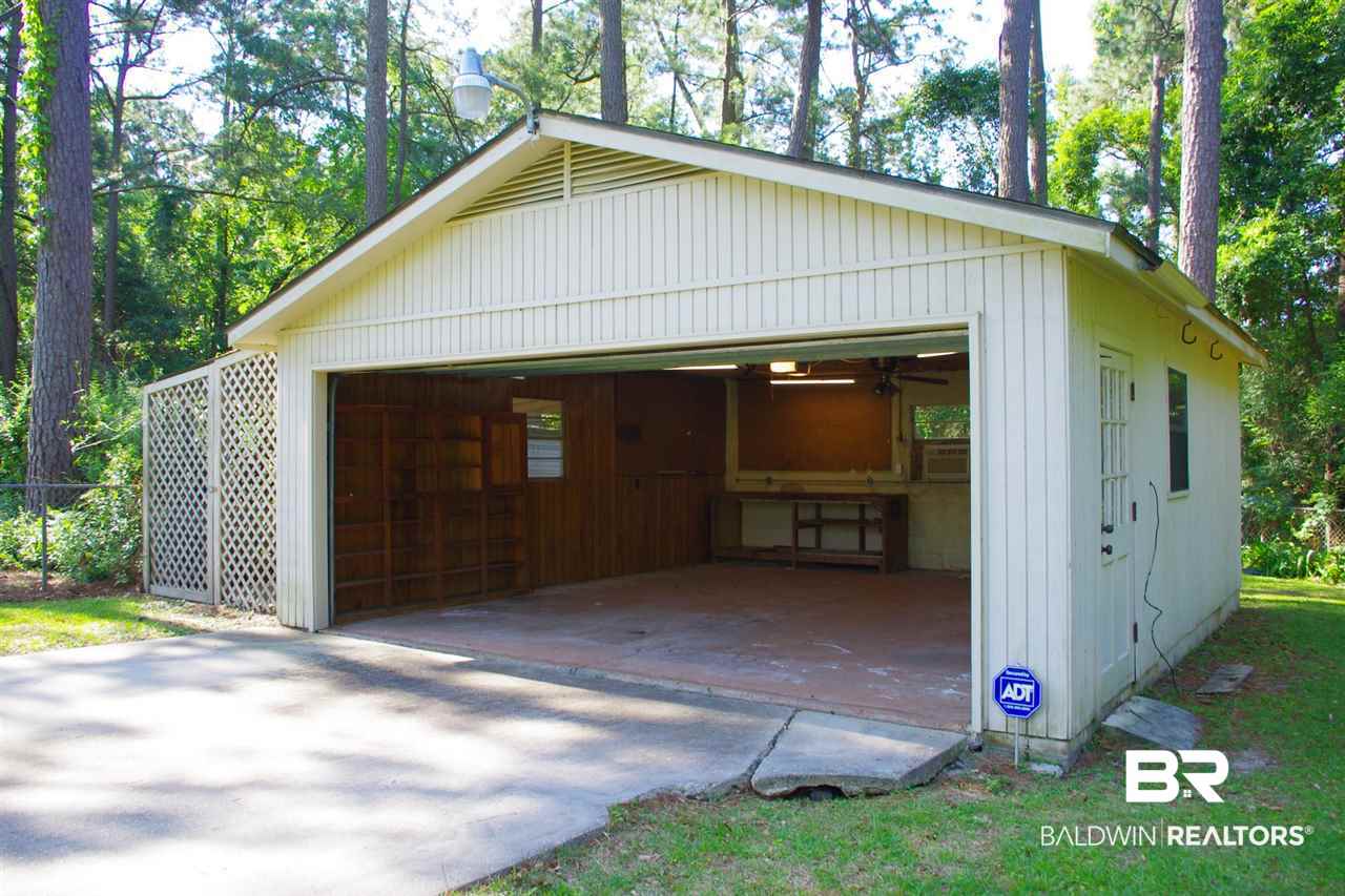 1006 Whispering Pines Road Daphne, AL 36526 - Photo 33 of 48