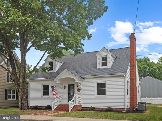$319,900 | 304 North Main Street, Hebron, MD 21830