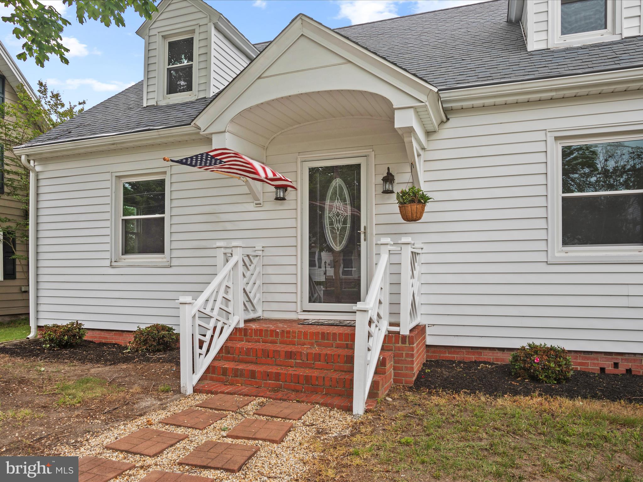 304 North Main Street Hebron, MD 21830 - Photo 4 of 45