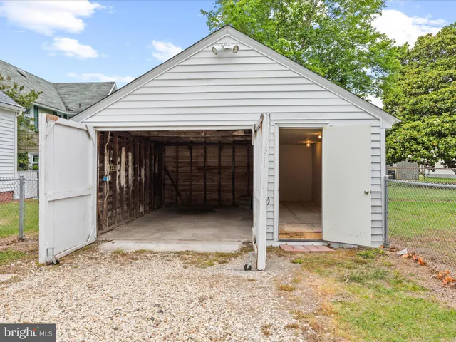 $319,900 | 304 North Main Street, Hebron, MD 21830