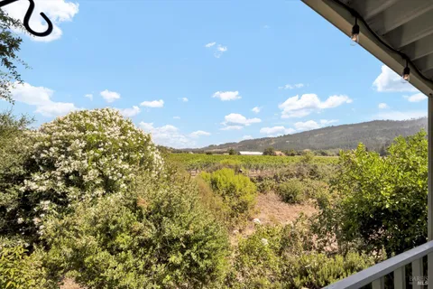 $275,000 | 810 Champagne East, Calistoga, CA 94515