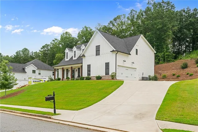 $535,000 | 298 Boulder Lk Drive Northeast, White, GA 30184